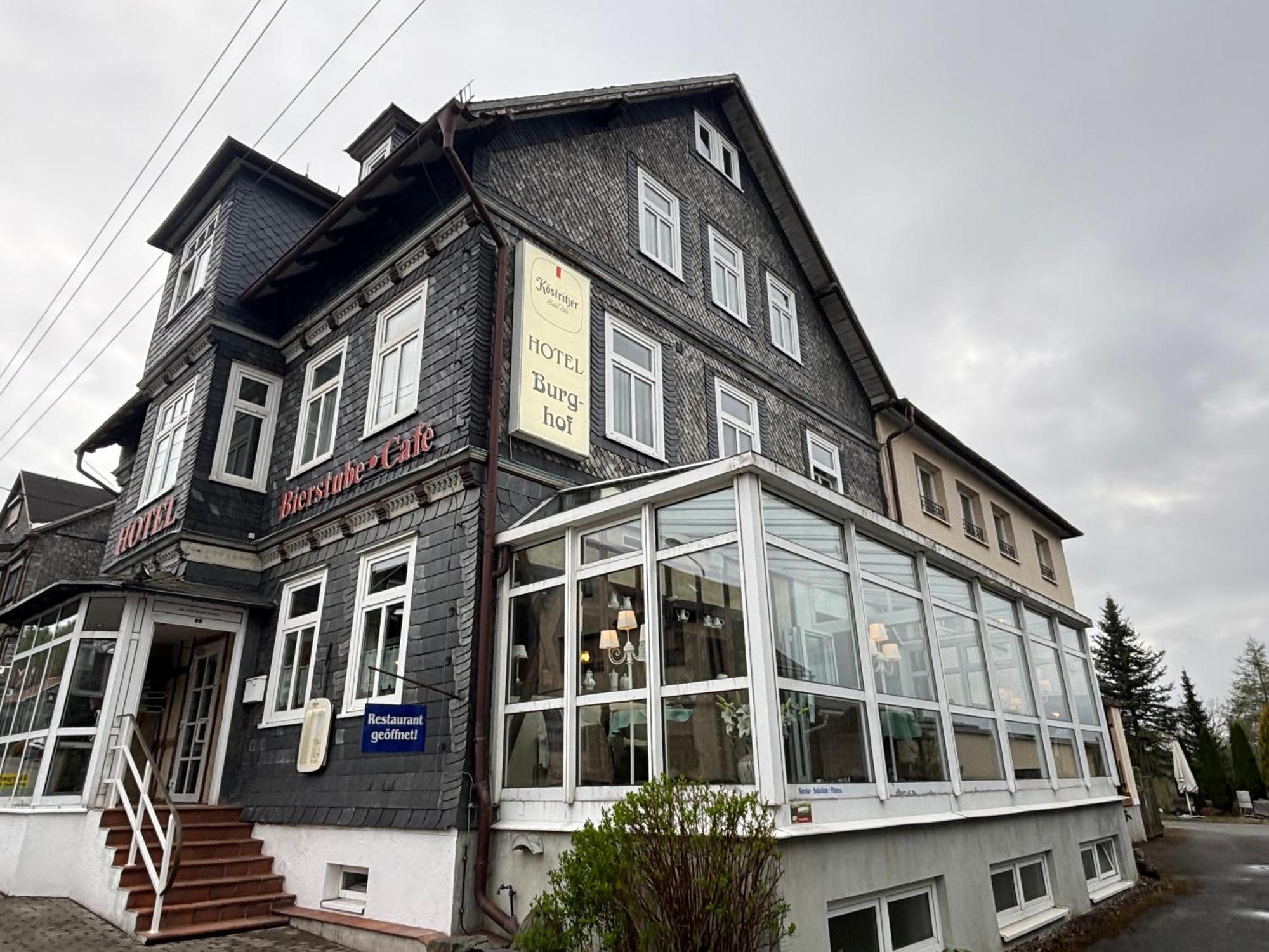 Hotel Burghof Schwarzatal Exterior photo